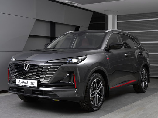 Changan UNI S rental in St. Petersburg